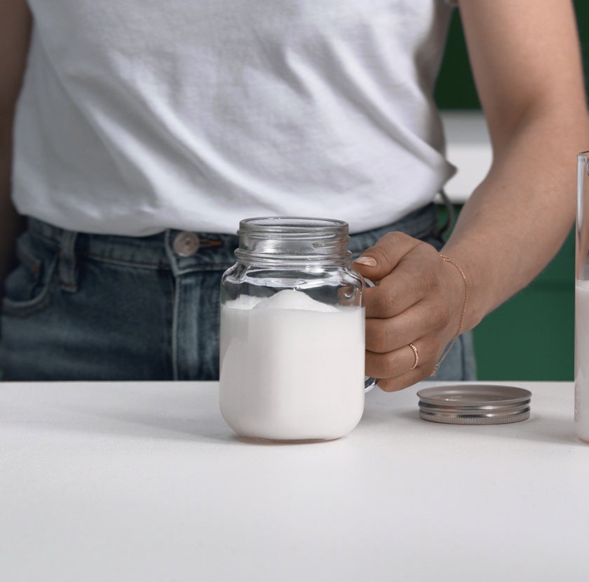 Cómo hacer espuma de leche para ensalzar un buen café